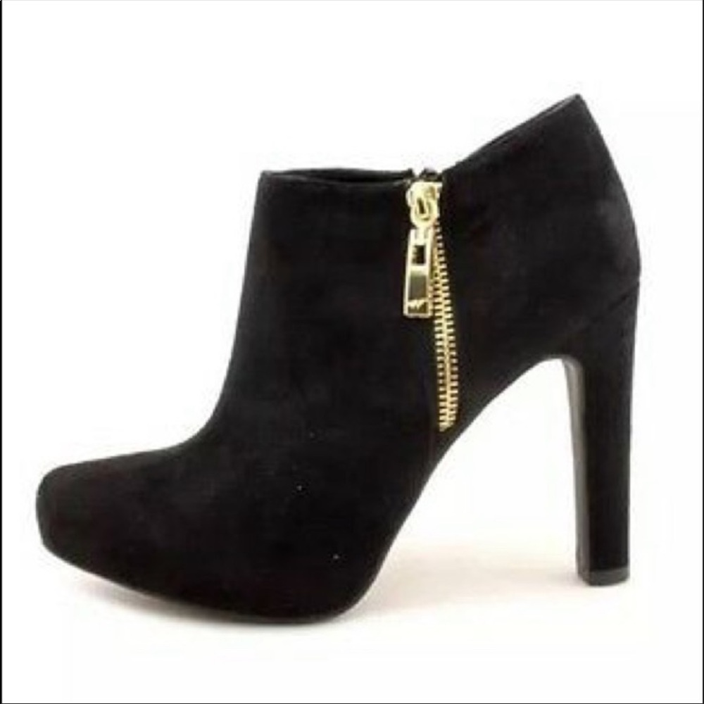 Marc Fisher September Black Heeled Bootie 11 New
